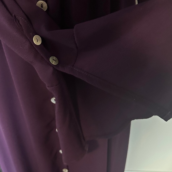 Gorgeous purple button front flare sleeve,dress from Paolino. Sz small. NWOTS. - Picture 4 of 7